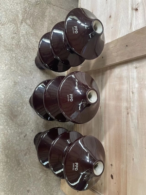 20NF250 Brown vitrificou a bucha da porcelana para o tipo transformador do óleo da distribuição