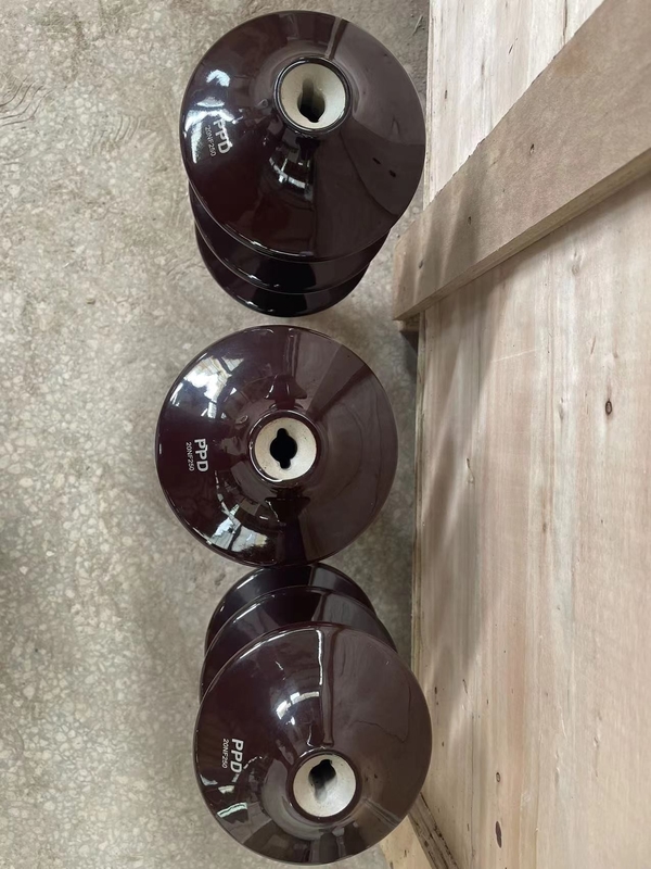 20NF250 Brown vitrificou o OEM do isolador da bucha do transformador da porcelana C-110 disponível