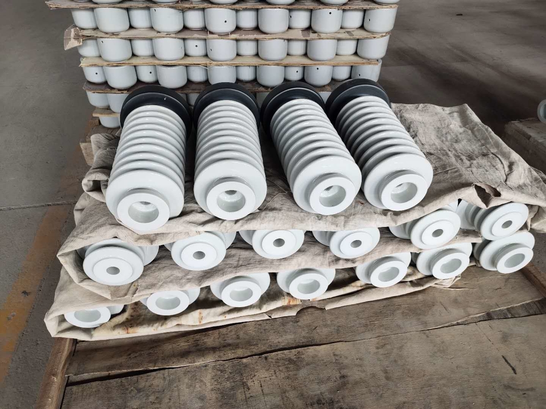 o gás 33kv isolou o cobrimento com arbustos
