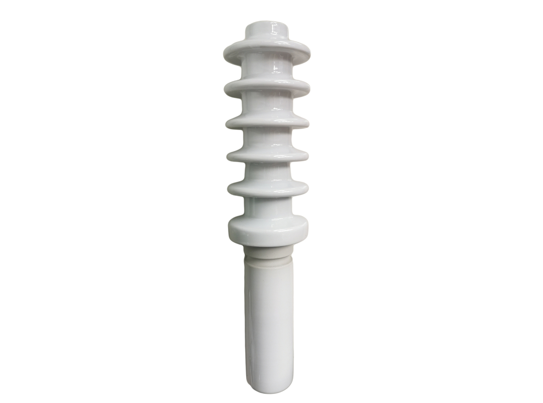 A transmissão 5 derrama isoladores da linha elétrica da porcelana 22.9KV
