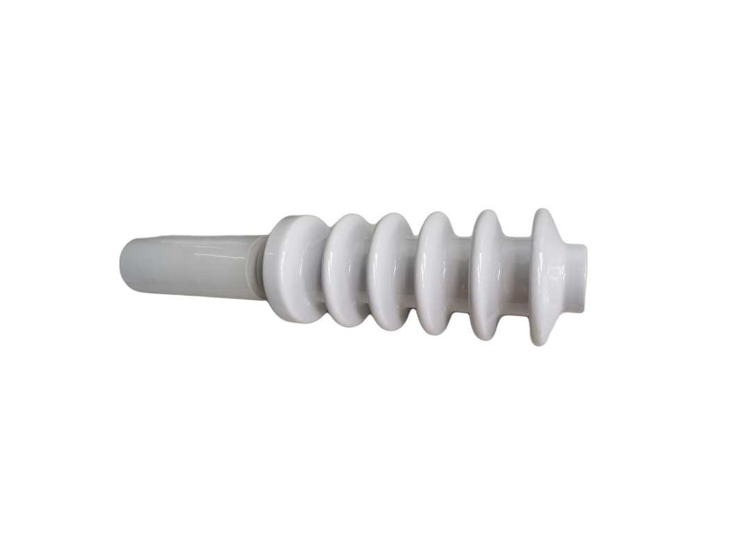 A transmissão 5 derrama isoladores da linha elétrica da porcelana 22.9KV