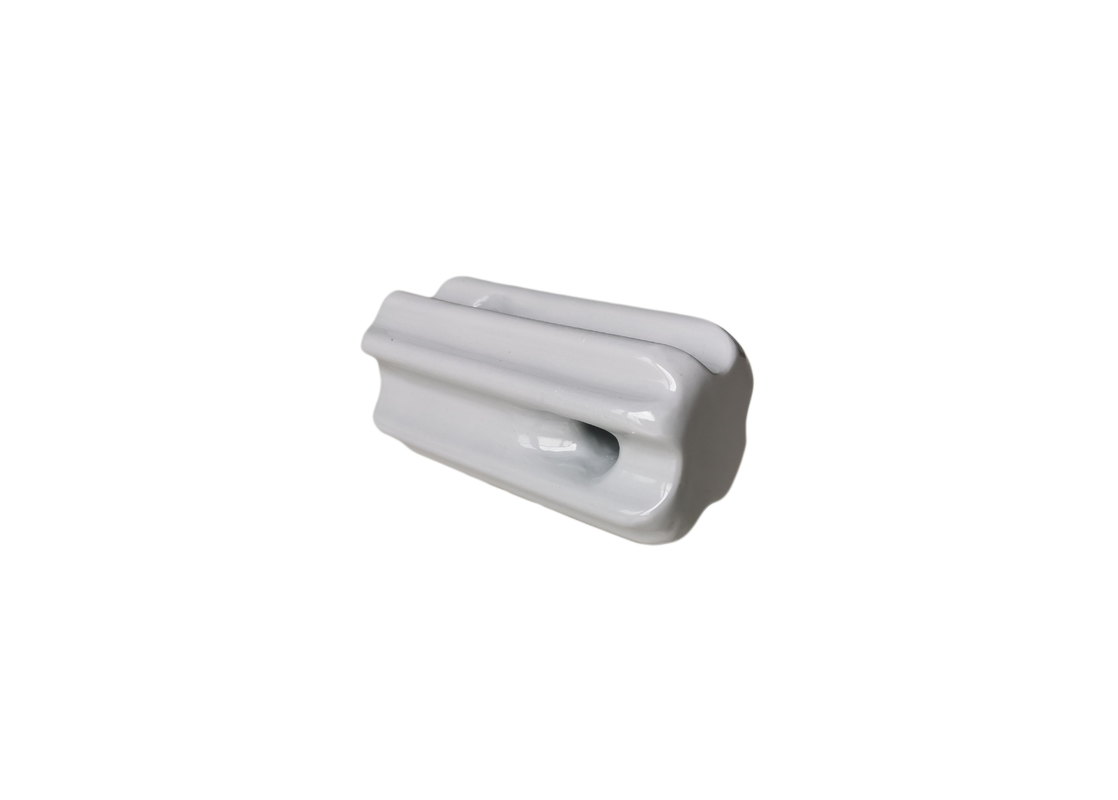 ANSI 54-4 40kV Guy Strain Insulator da porcelana