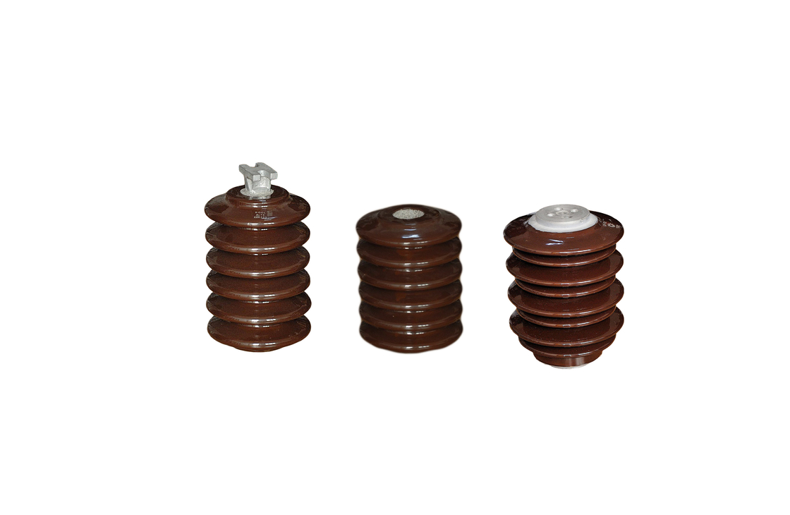 Isoladores do suporte isolador da porcelana de Brown 14.4kV A30-4