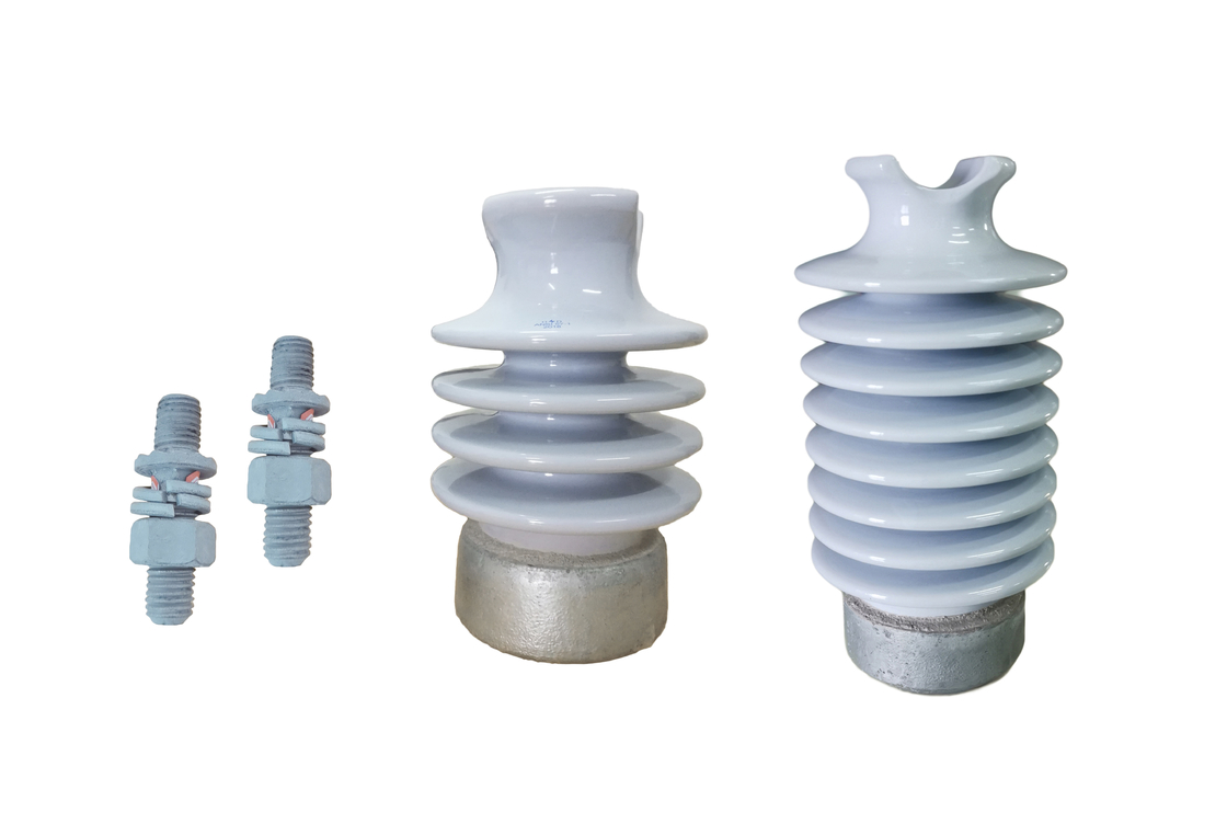 Linha isoladores da porcelana 12.5kN C-120 do ANSI 57-1 do pescoço de F do cargo