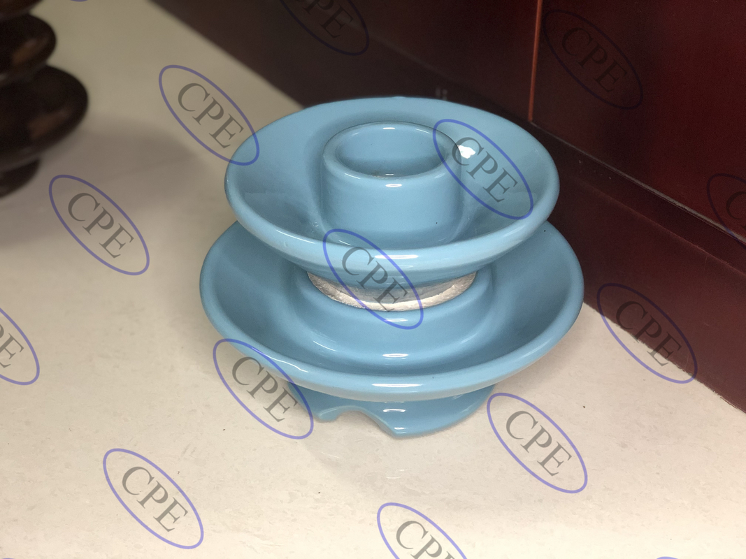 Porcelana não porosa Pin Insulator For Distribution Line