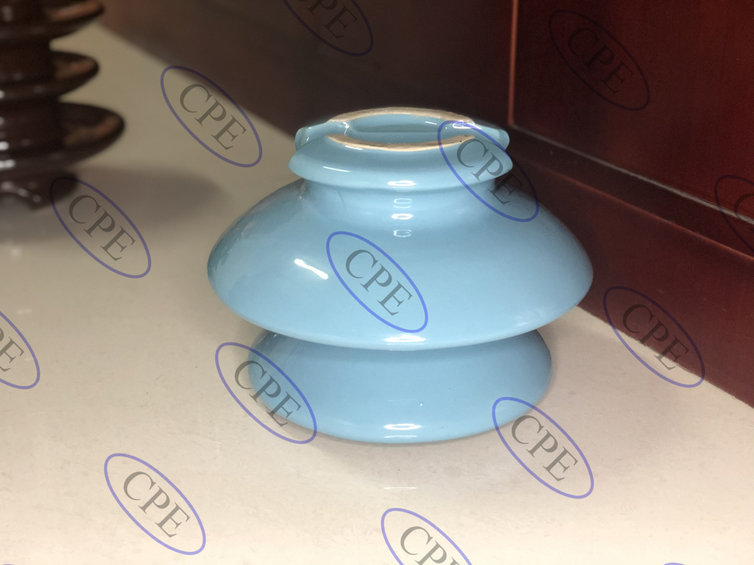 Porcelana não porosa Pin Insulator For Distribution Line
