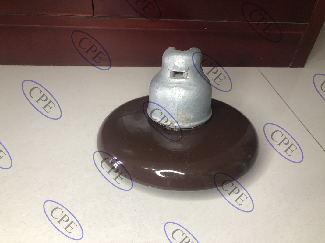 Tipo isoladores da suspensão da porcelana C-110 do ANSI Brown