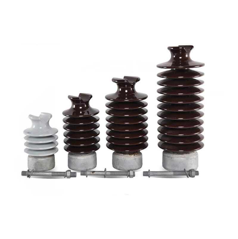 A linha isoladores da porcelana do padrão do ANSI 57-5 do IEC do cargo racha resistente