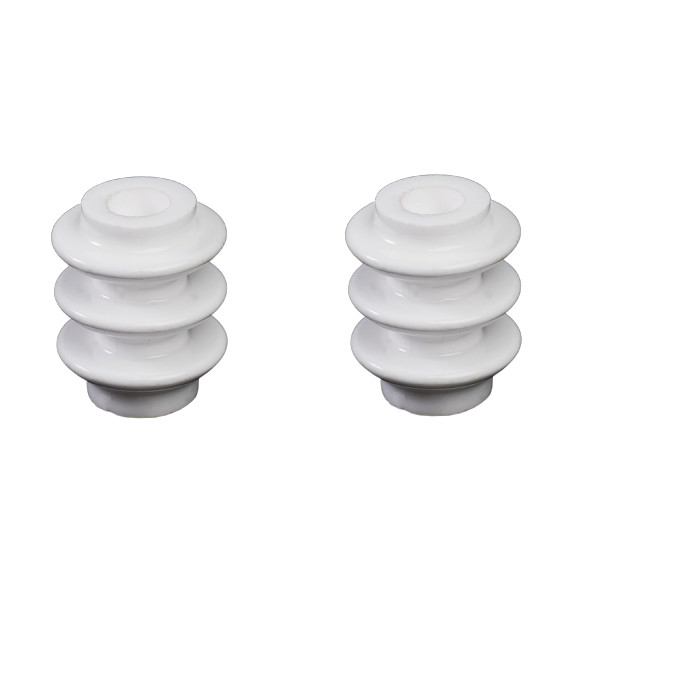 Isoladores padrão Gray Color claro do suporte isolador da porcelana da tensão do ANSI do Iec