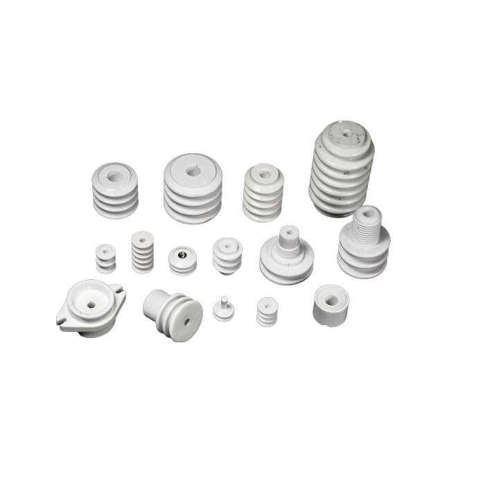 Isoladores padrão Gray Color claro do suporte isolador da porcelana da tensão do ANSI do Iec