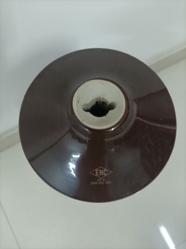 Bucha padrão CD600MM da porcelana do transformador DIN42531 30NF250